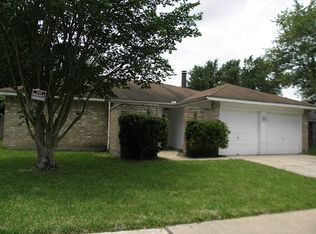 6115 Reeds Ferry Dr, Houston, TX 77041