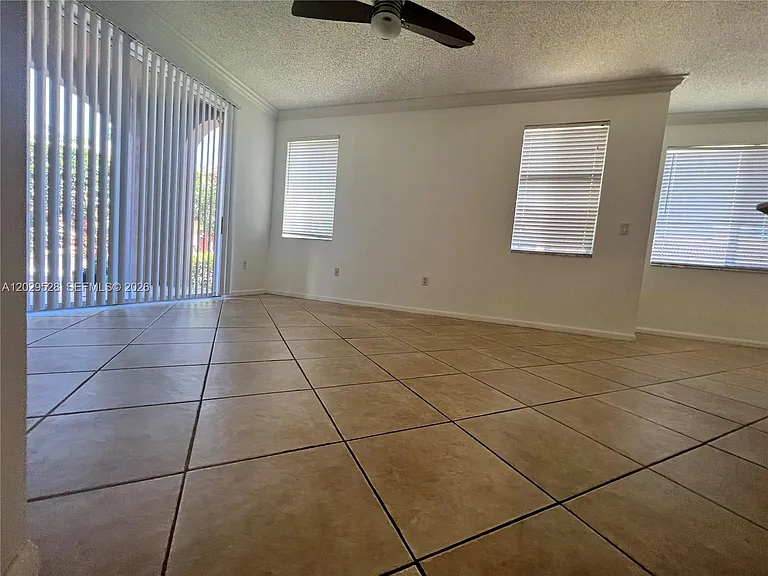 1000 Scotia Dr #101 — Photo 7