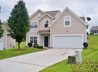 1235 Burkston Ct, High Point, NC 27262