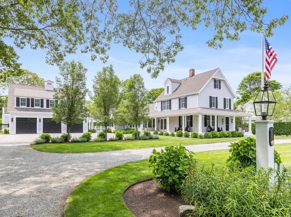 281 Wianno Avenue, Osterville, MA 02655