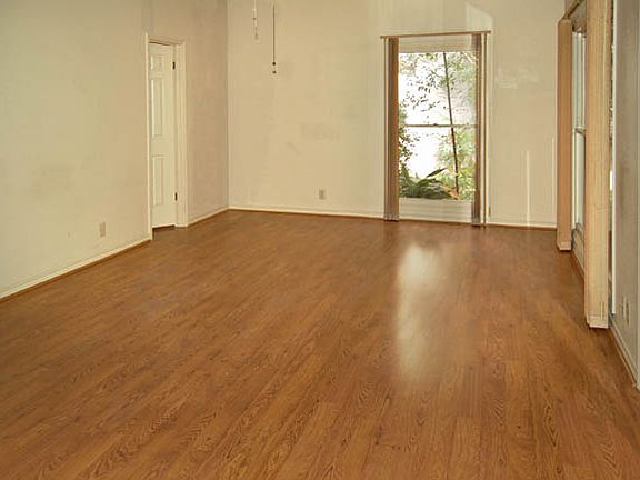 5th image of 3 Cottesmore Ct