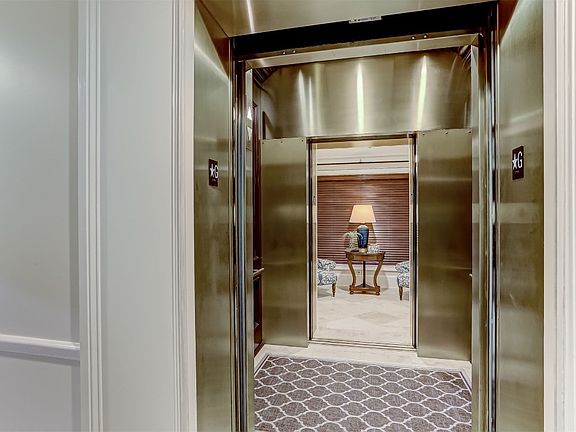 4th image of 1725 Dunes Club Pl #1725