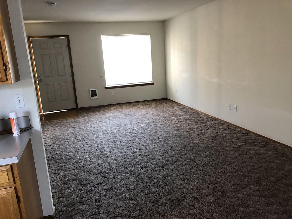 2nd image of 1239 S 75th Ave #D