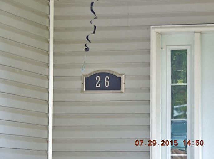 2nd image of 26 Oak Point Rd