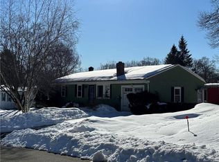 9 Yates Ave, Coventry, RI 02816