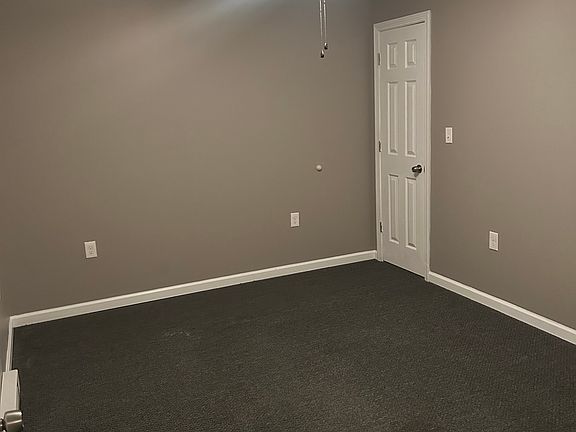 4th image of 22 Lexington Ave #1