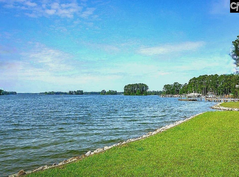 1st image of 748 Crystal Lake Cir Lot 1