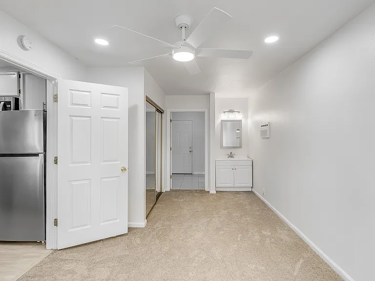 4060 Clayton Rd — Photo 5