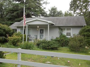 3118 Vanvliet Rd, East Stroudsburg, PA 18301