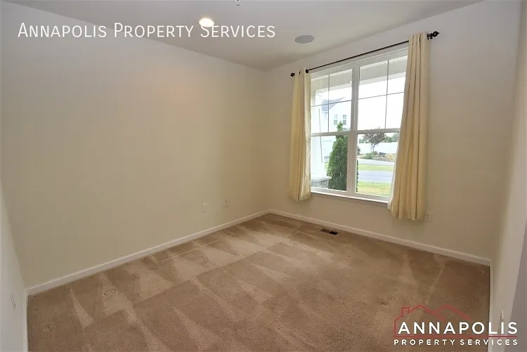 7946 Monrovia Dr — Photo 9