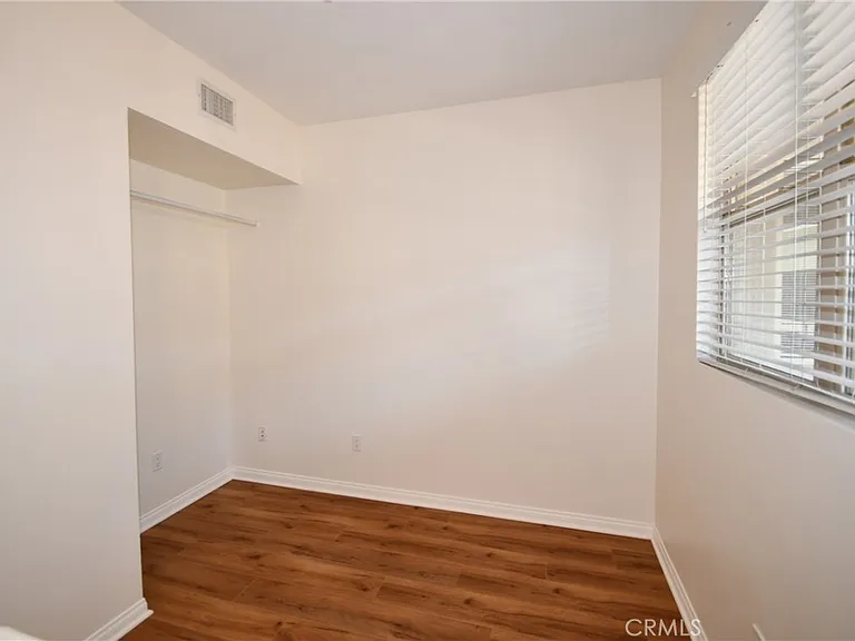 2742 Cabrillo Ave #302 — Photo 22