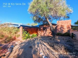750 W Ko Vaya Dr, Tucson, AZ 85704