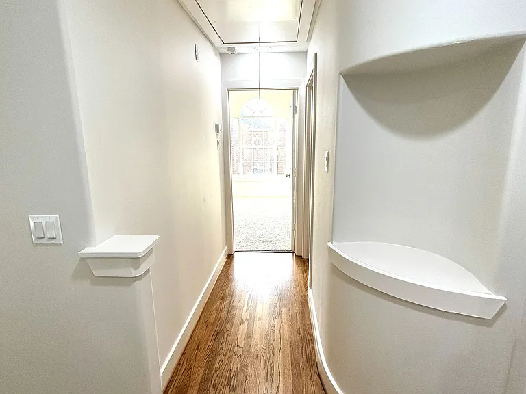 5127 Oasis Park — Photo 12