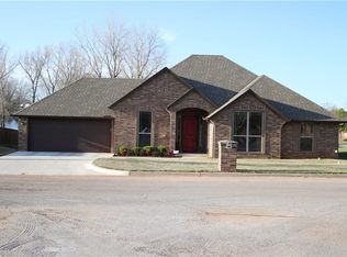911 Arbor Dr, Purcell, OK 73080