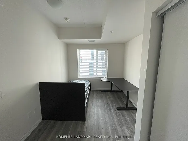246 Lester St #602 — Photo 13