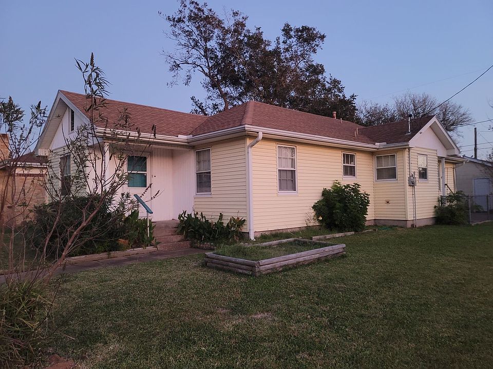 1st image of 4727 Avenue N 1/2