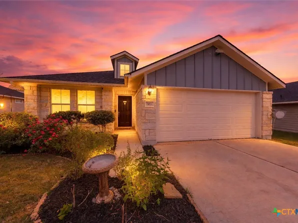 303 Schuyerville Dr, Elgin, TX 78621