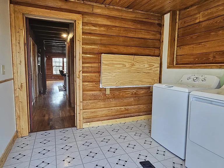 181 Halfway Rd — Photo 21