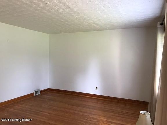 5th image of 6511 South Dr
