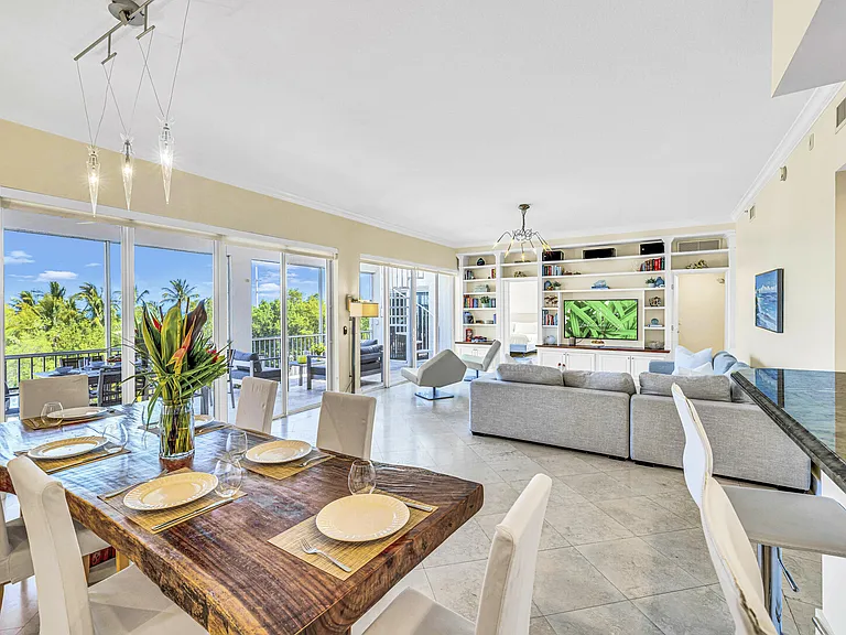 Gulfview Dr — Photo 7
