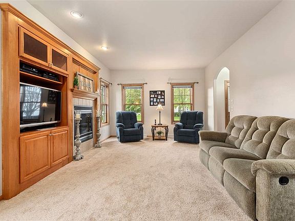 Built-in entertainment center