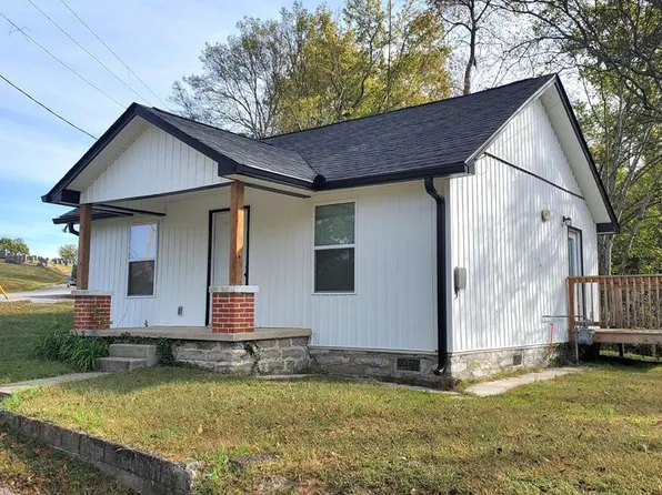 109 McGinness Ave, Carthage, TN 37030