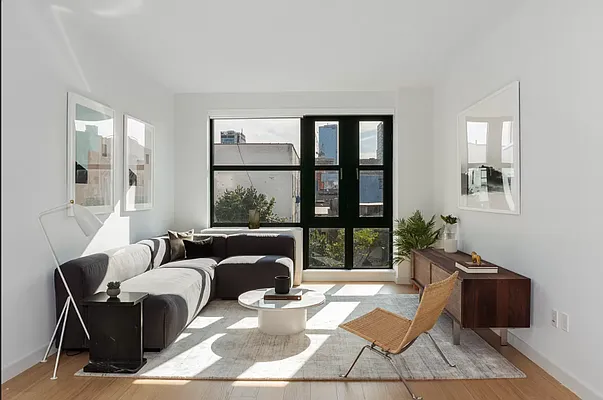 Rented by REAL New York | media 9