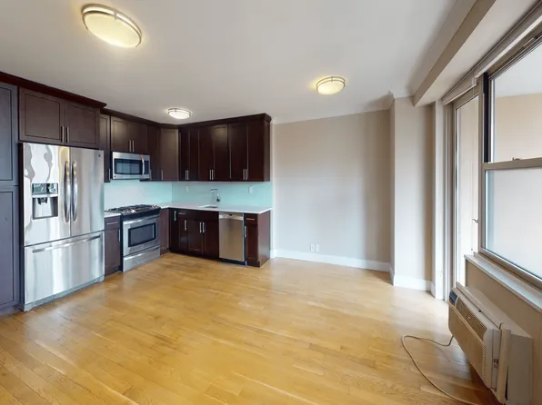 40 Harrison Street image 1 of 8