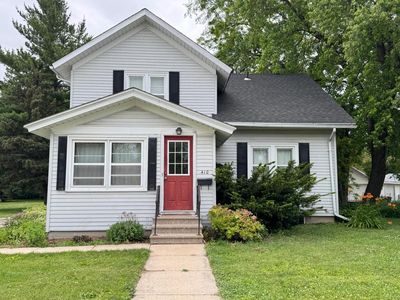 410 West Court STREET, Elkhorn, WI, 53121