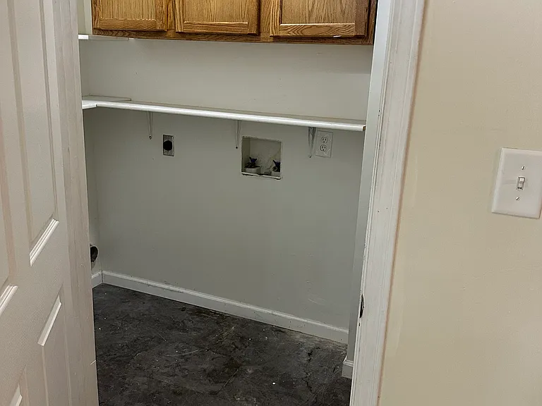 1004 Mechanic St — Photo 10