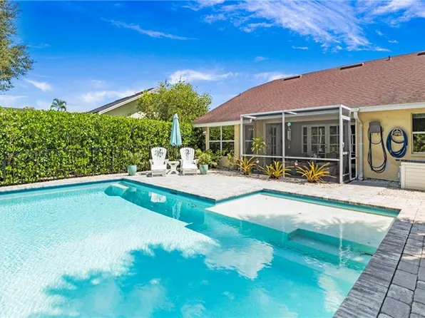 864 Belville BLVD, NAPLES, FL 34104