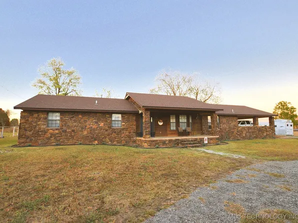 15318 W Jones Rd, Tahlequah, OK 74464