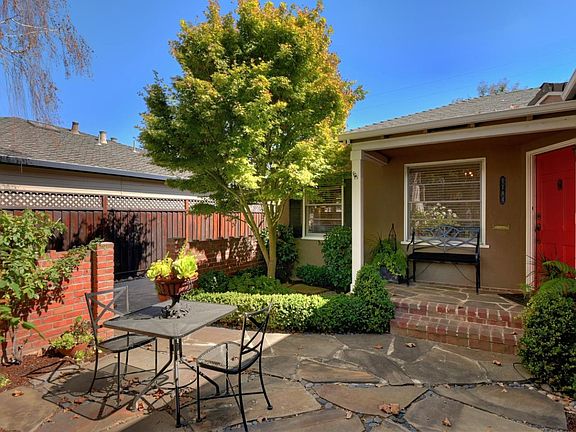 3rd image of 1184 Lennon Way