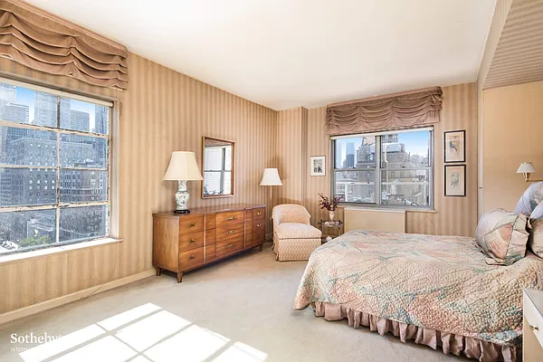 Sold by Sotheby's International Realty | media 5