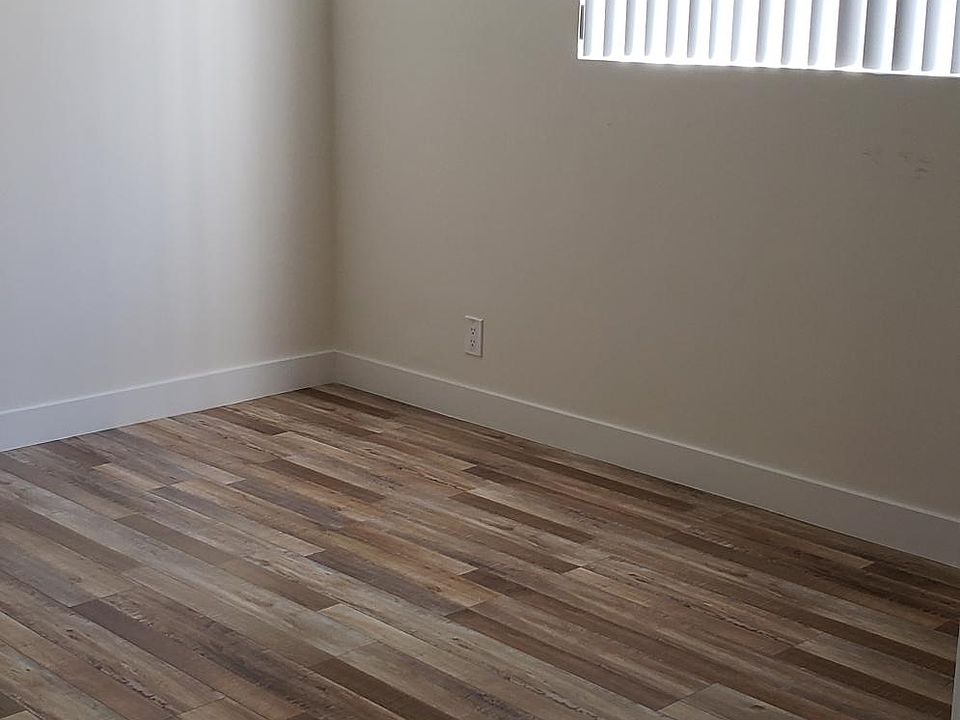 2nd image of 4924 Fountain Ave APT 2