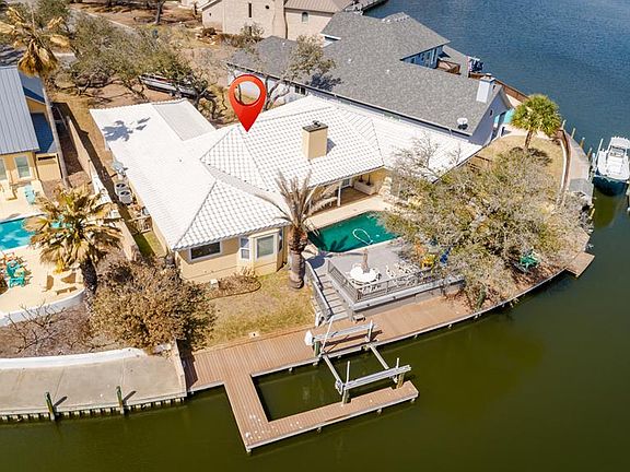 5th image of 2327 Harbor Dr