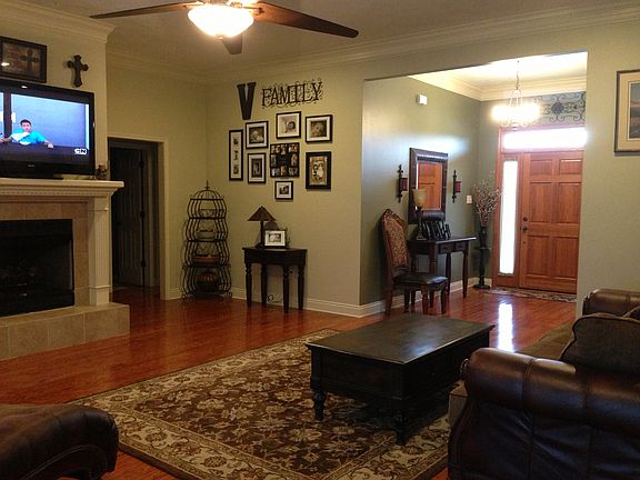 3rd image of 1475 Jaimie Renee Ln