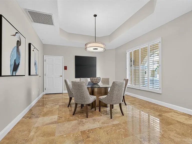 555 5th Ave NE #332 — Photo 48