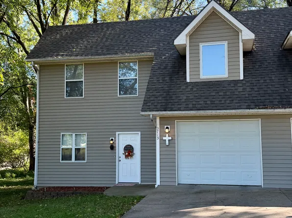 3713 Iowa St, Leavenworth, KS 66048