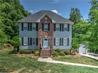 253 Ridge Dr, Lexington, NC 27295