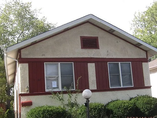 1922 S 8th Ave photo 1