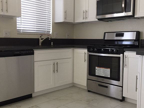 2nd image of 12412 Broadway APT 4
