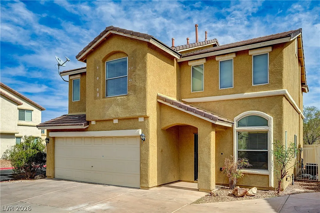 3 bed, 3.5 bath, 1644 sqft, $1,950 — Photo 2