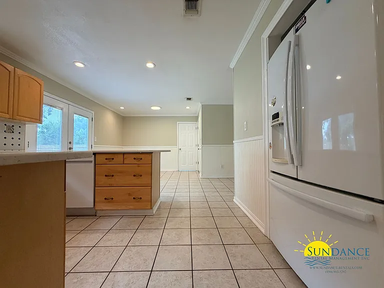 48 Poulton Dr — Photo 10