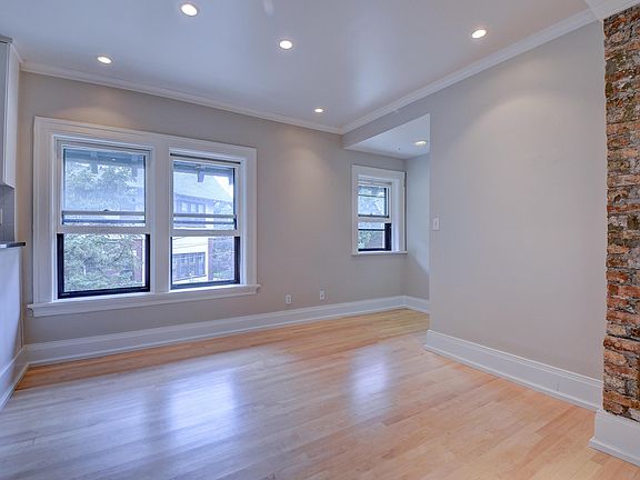 3rd image of 2715 E Park Pl #Wes