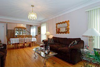 Living Room / Dining Room