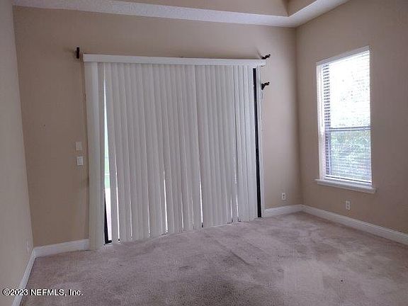 5th image of 12882 SHIREWOOD Lane