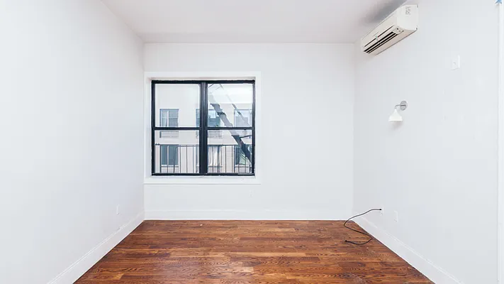 Rented by Nooklyn NYC LLC | media 4