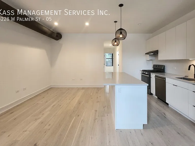 3228 W Palmer St #5 — Photo 3