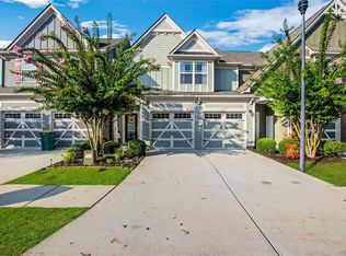 214 Stone Park Dr, Woodstock, GA 30188